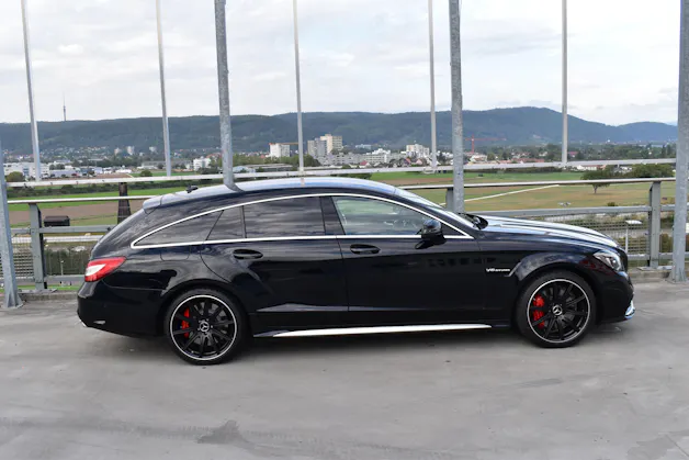 MERCEDES-BENZ CLS SHOOTING BRAKE 63 AMG S 4MATIC SPEEDSHIFT MCT l 585 PS