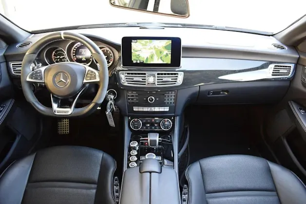 MERCEDES-BENZ CLS SHOOTING BRAKE 63 AMG S 4MATIC SPEEDSHIFT MCT l 585 PS