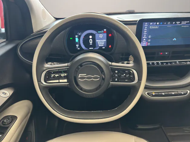 FIAT 500 3+1 electric 87 kW La Prima