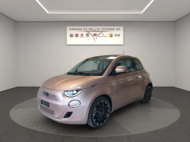 FIAT 500 3+1 electric 87 kW La Prima