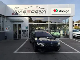 SKODA Superb Combi 2.0 TDI 190 SportLine 4x4 DSG