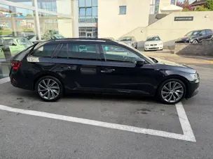 SKODA Superb Combi 2.0 TDI 190 SportLine 4x4 DSG