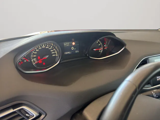 PEUGEOT 308 SW 1.2PureTech Allure