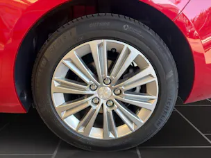 PEUGEOT 308 SW 1.2PureTech Allure