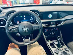 ALFA ROMEO Stelvio 2.0 Veloce Q4 AT8 Swiss Sky