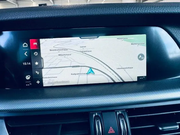 ALFA ROMEO Stelvio 2.0 Veloce Q4 AT8 Swiss Sky