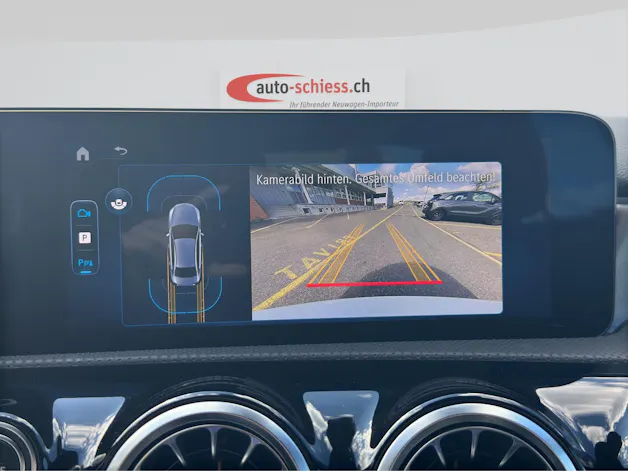 MERCEDES-BENZ A 180 AMG Line Limousine 7G-DCT