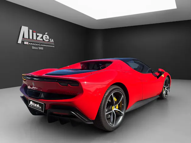 FERRARI 296 GTB