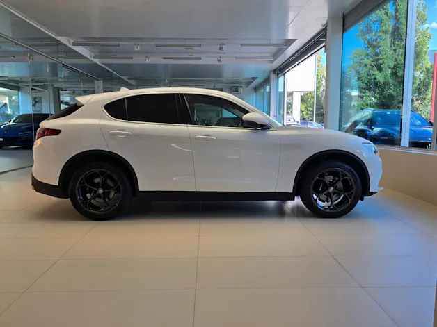 ALFA ROMEO Stelvio 2.0 Executive Q4 Automatic