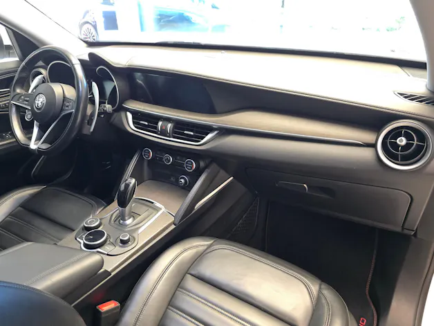 ALFA ROMEO Stelvio 2.0 Executive Q4 Automatic