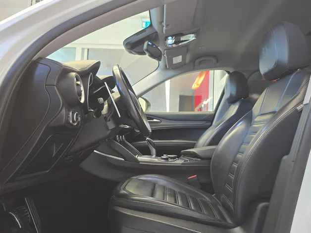ALFA ROMEO Stelvio 2.0 Executive Q4 Automatic