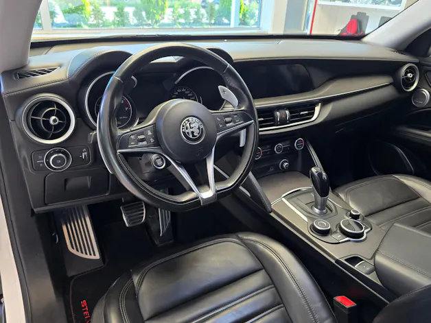 ALFA ROMEO Stelvio 2.0 Executive Q4 Automatic