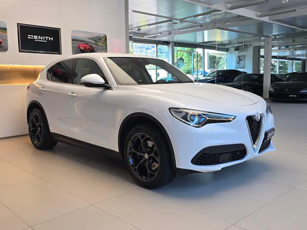 ALFA ROMEO Stelvio 2.0 Executive Q4 Automatic