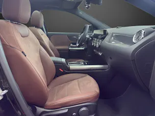 MERCEDES-BENZ GLA 250 e EQ Star 8G-DCT