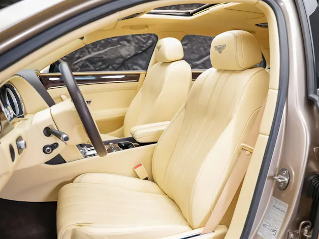 BENTLEY Flying Spur *Panorama*Massage*Sitzlüftung*
