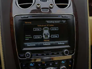 BENTLEY Flying Spur *Panorama*Massage*Sitzlüftung*
