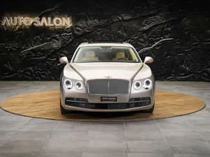 BENTLEY Flying Spur *Panorama*Massage*Sitzlüftung*