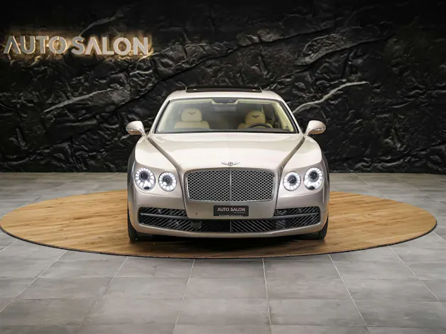 BENTLEY Flying Spur *Panorama*Massage*Sitzlüftung*