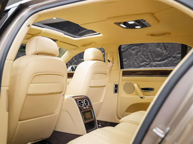 BENTLEY Flying Spur *Panorama*Massage*Sitzlüftung*