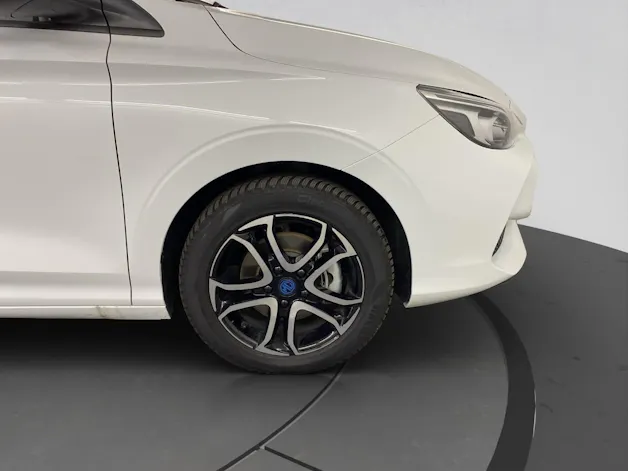 MG 3 1.5 Hybrid Luxury Aut.