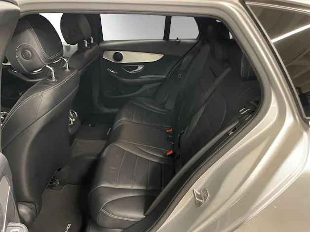 MERCEDES-BENZ C 250 BlueTEC AMG Line 4Matic 9G-Tronic