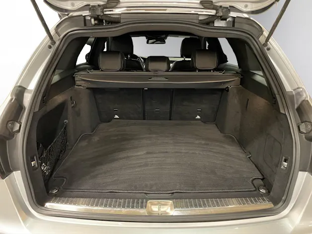 MERCEDES-BENZ C 250 BlueTEC AMG Line 4Matic 9G-Tronic