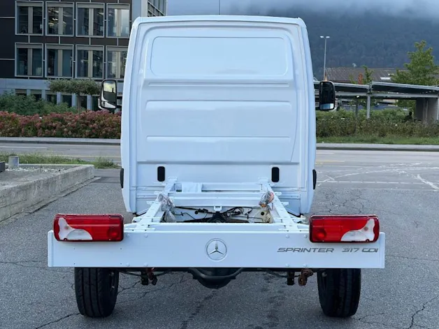 MERCEDES-BENZ Sprinter 317 CDI PRO Chassis Standard