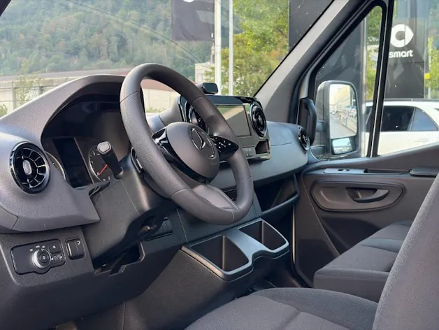MERCEDES-BENZ Sprinter 317 CDI PRO Chassis Standard
