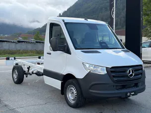 MERCEDES-BENZ Sprinter 317 CDI PRO Chassis Standard
