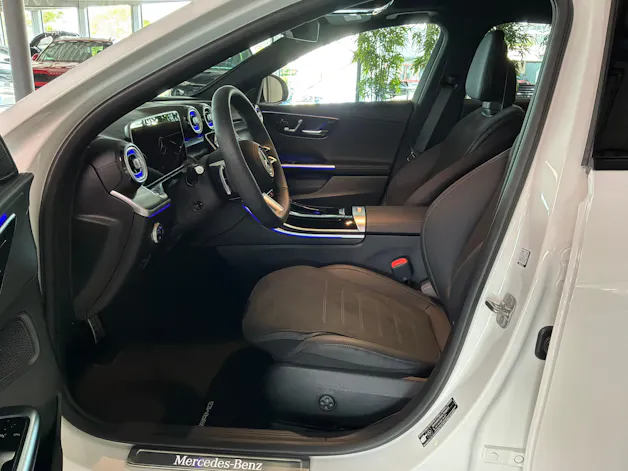 MERCEDES-BENZ C 220 d 4 Matic Swiss Star