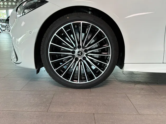 MERCEDES-BENZ C 220 d 4 Matic Swiss Star