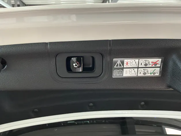MERCEDES-BENZ C 220 d 4 Matic Swiss Star