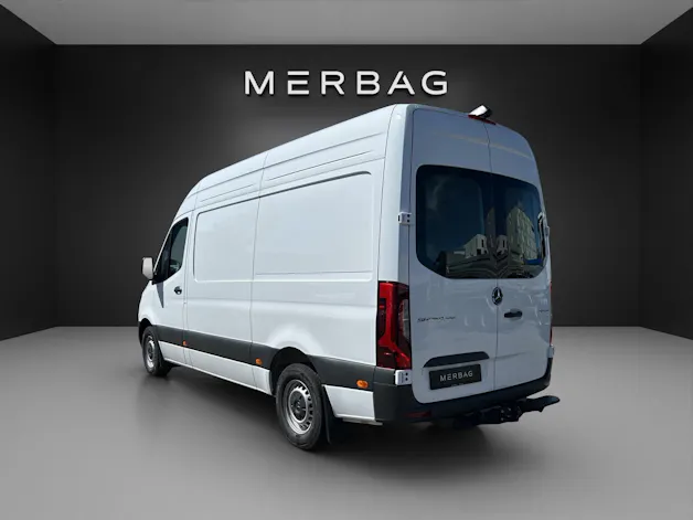 MERCEDES-BENZ Sprinter 319 CDI Standard 9G-TRONIC