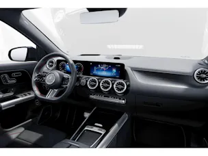 MERCEDES-BENZ GLA 200 Night Star AMG Line