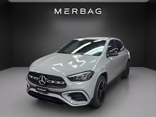 MERCEDES-BENZ GLA 200 Night Star