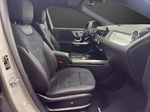 MERCEDES-BENZ GLA 200 Night Star