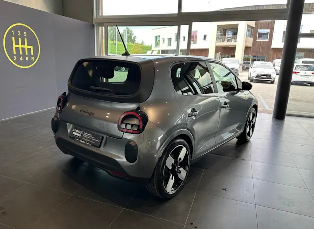 RENAULT Twingo E-Tech 27kWh Evolution
