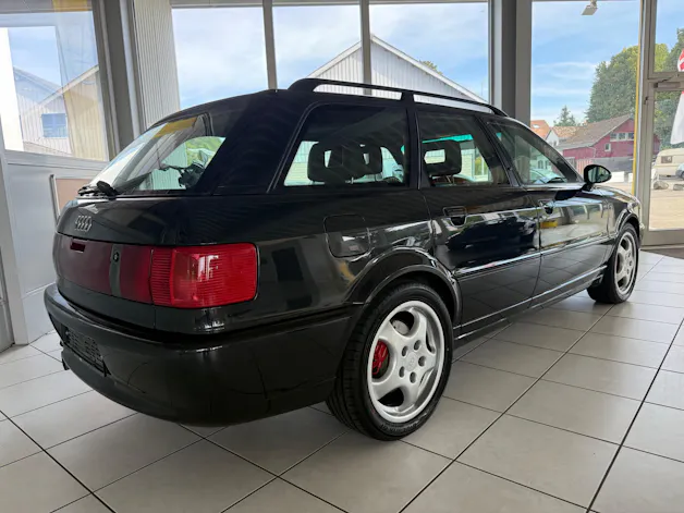 AUDI RS2