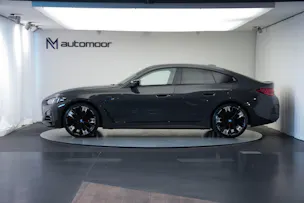 BMW M440i xDrive 48V Gran Coupé M Sport Pro Steptronic *Facelift* *Glasapplikation* *Carbon*