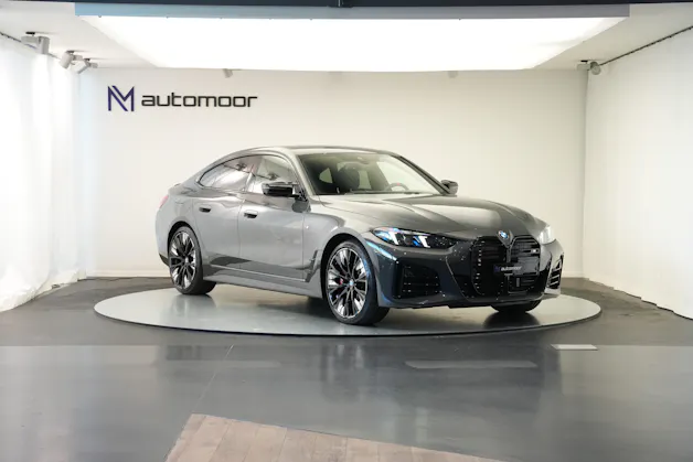 BMW M440i xDrive 48V Gran Coupé M Sport Pro Steptronic *Facelift* *Glasapplikation* *Carbon*