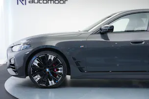 BMW M440i xDrive 48V Gran Coupé M Sport Pro Steptronic *Facelift* *Glasapplikation* *Carbon*
