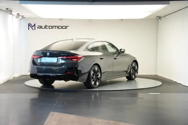 BMW M440i xDrive 48V Gran Coupé M Sport Pro Steptronic *Facelift* *Glasapplikation* *Carbon*