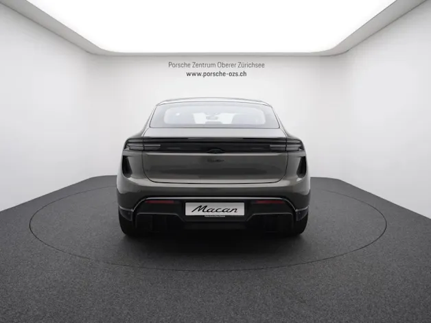 PORSCHE Macan Turbo