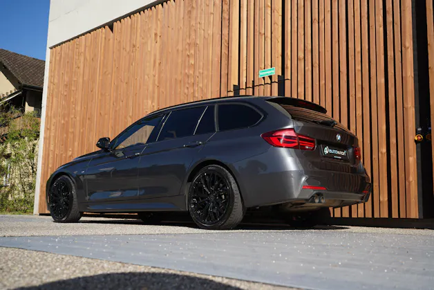 BMW 320i xDRIVE TOURING EDITION M SPORT STEPTRONIC l 184 PS
