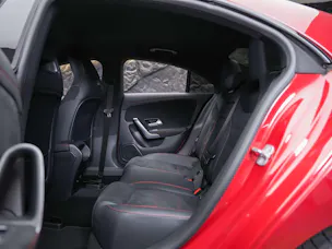 MERCEDES-BENZ CLA 200 AMG Line 7G-DCT *Facelift*Ambientebeleuchtung*Assistenten*