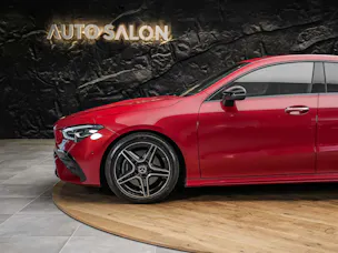 MERCEDES-BENZ CLA 200 AMG Line 7G-DCT *Facelift*Ambientebeleuchtung*Assistenten*