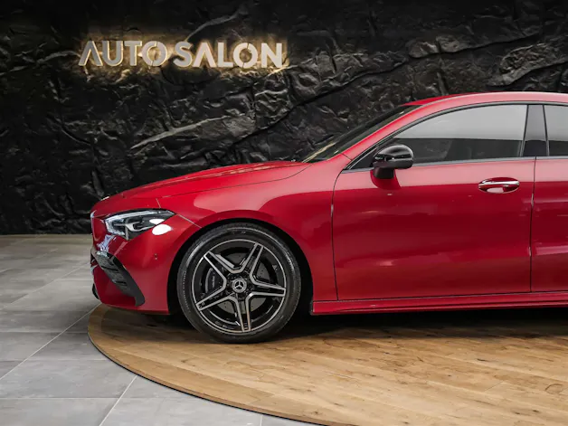 MERCEDES-BENZ CLA 200 AMG Line 7G-DCT *Facelift*Ambientebeleuchtung*Assistenten*