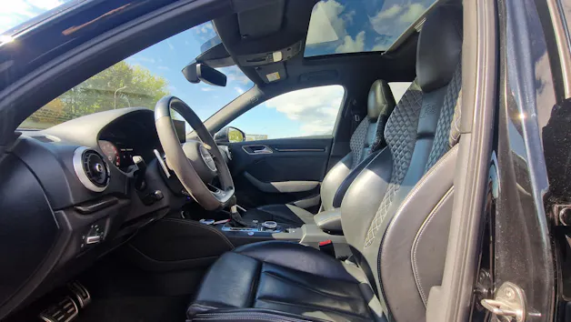 AUDI RS3 Sportback 2.5 TSI quattro S-tronic