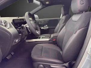 MERCEDES-BENZ GLA 220d 4Matic Swiss Star