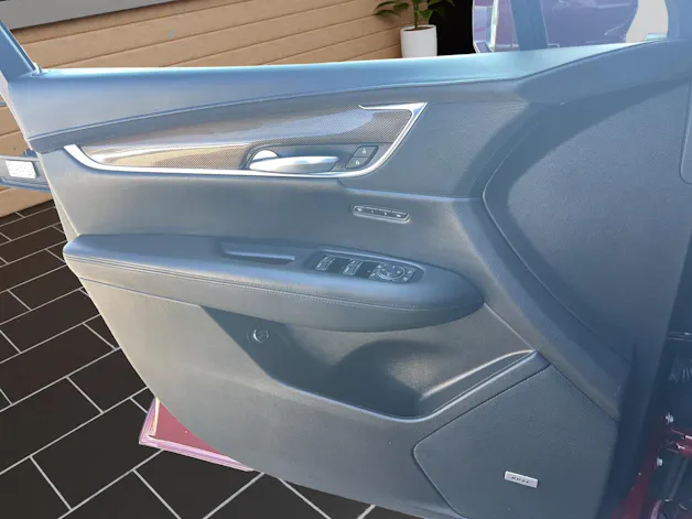 CADILLAC XT5 Luxury